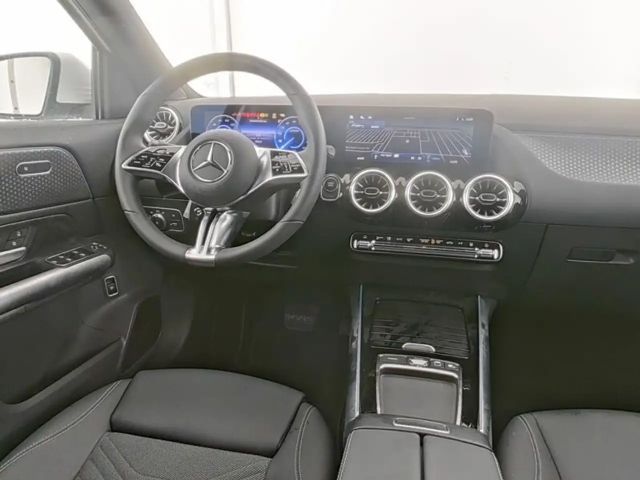Mercedes-Benz EQA 300 4MATIC Advanced
