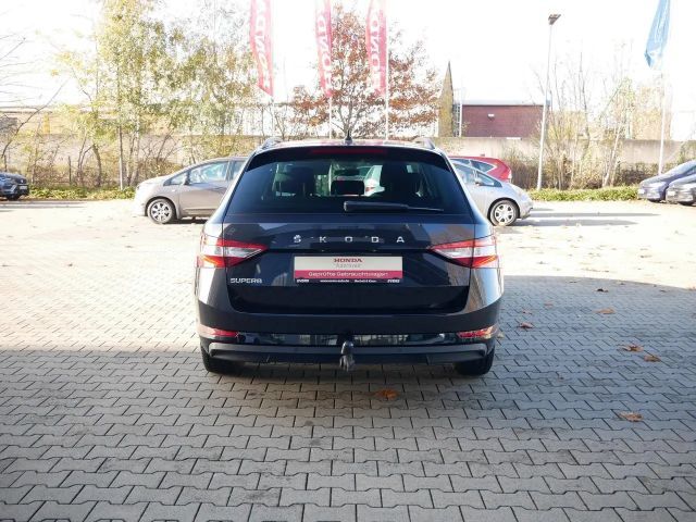 Skoda Superb 1.5 TSI Ambition Combi