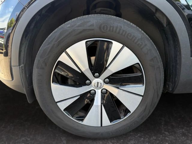 Volvo XC40 Core Momentum