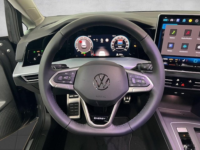 Volkswagen Golf 1.5 eTSI DSG