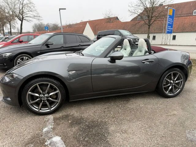 Mazda MX-5 SkyActiv
