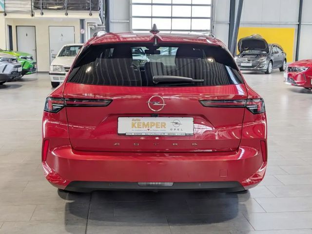 Opel Astra 1.2 Turbo Enjoy Sports Tourer Turbo