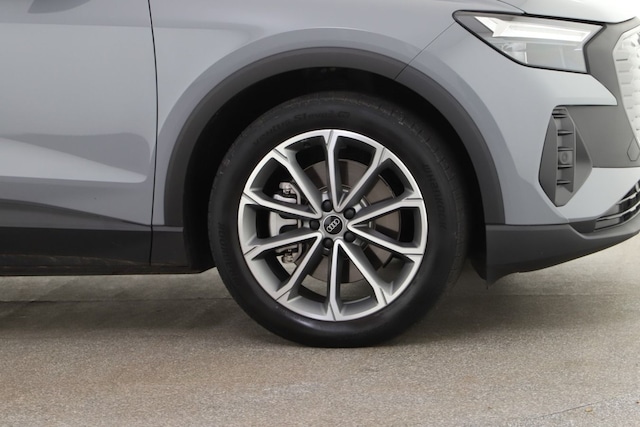 Audi Q4 e-tron SUV 45 e-tron Audi Q4 e-tron