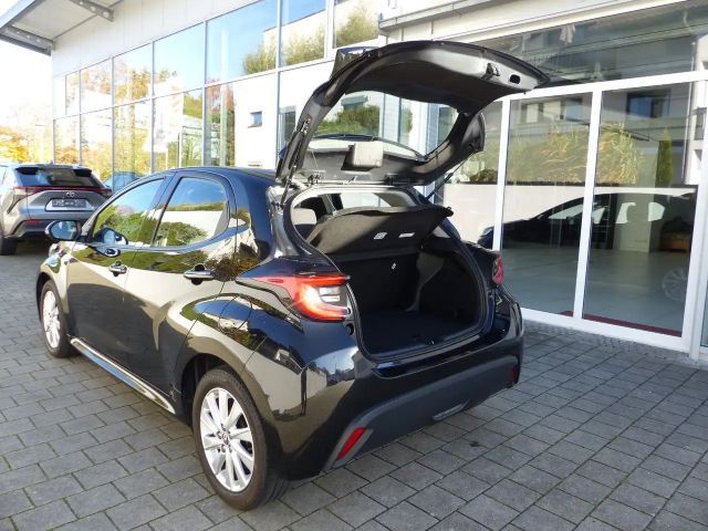 Toyota Yaris Hatchback