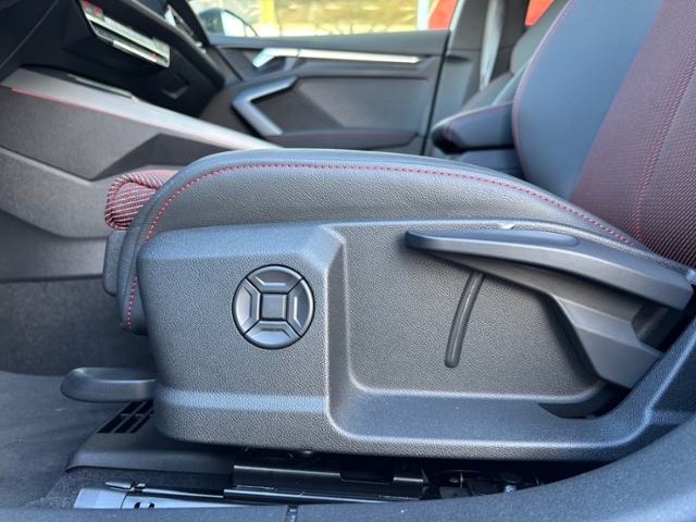 Audi A3 35 TFSI S-Line S-Tronic Sportback