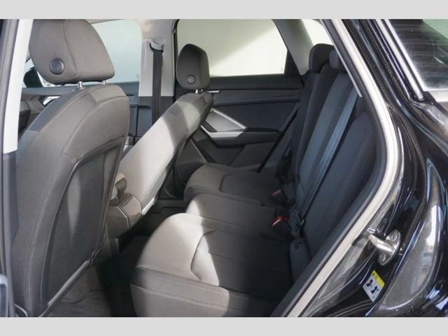 Audi Q3 35 TFSI S-Tronic