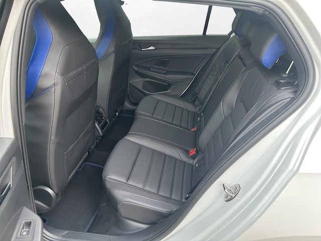 Volkswagen Golf 2.0 TSI 4Motion DSG Golf VIII