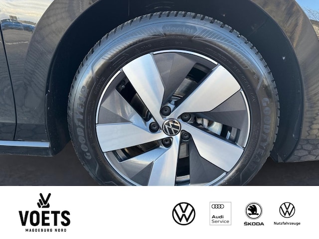 Volkswagen Passat 1.5 eTSI Business Variant