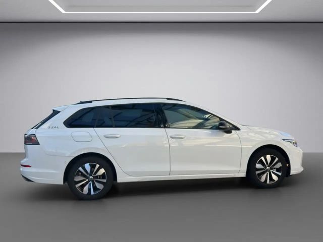 Volkswagen Golf 1.5 eTSI DSG Golf VIII Variant