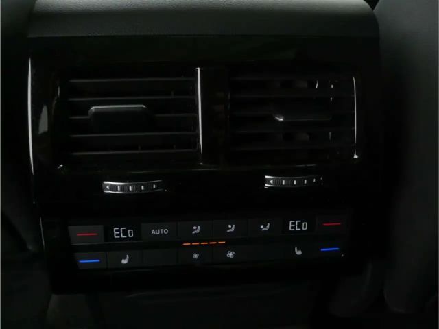 Volkswagen Touareg 3.0 V6 TDI R-Line Style