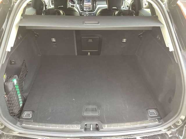 Volvo XC60 Dark Plus