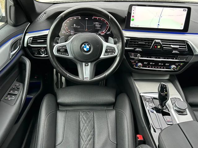 BMW 530 530d M-Sport Sedan xDrive