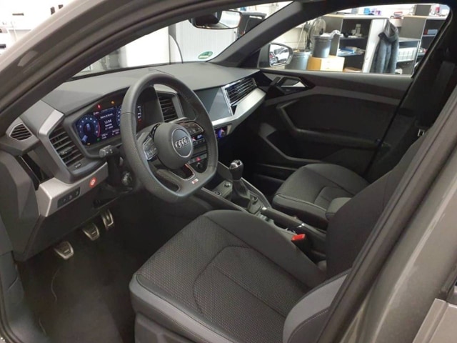 Audi A1 30 TFSI Allstreet