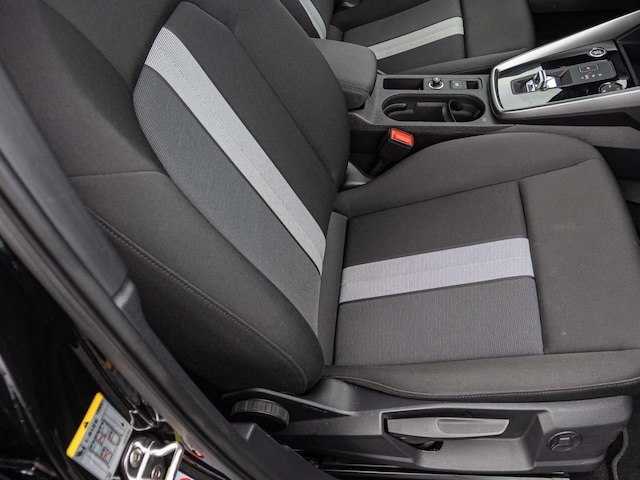 Audi A3 30 TFSI S-Tronic Sedan