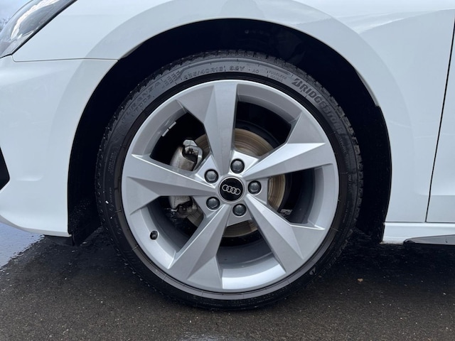 Audi A3 35 TFSI S-Line Sedan
