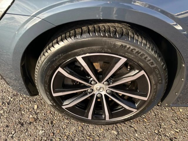 Volvo V60 AWD Dark Plus Recharge