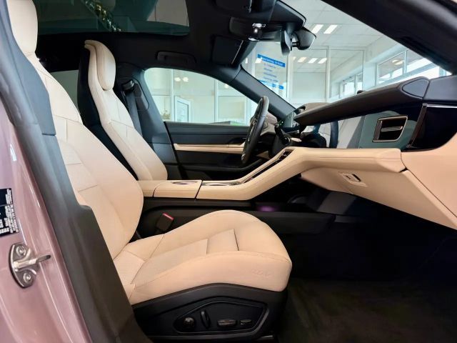 Porsche Taycan Performance Plus