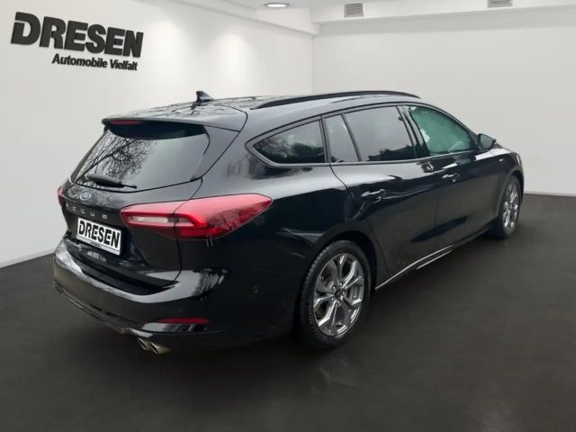 Ford Focus ST Line Wagon
