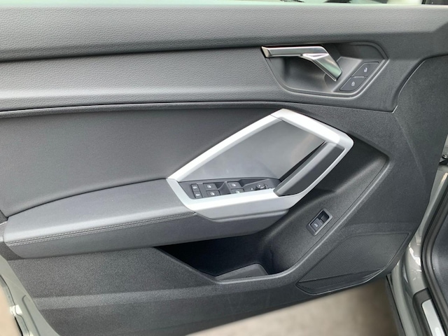 Audi Q3 35 TDI S-Tronic