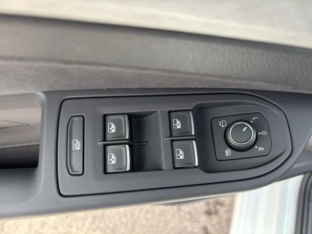 Volkswagen Golf Rabbit TSI