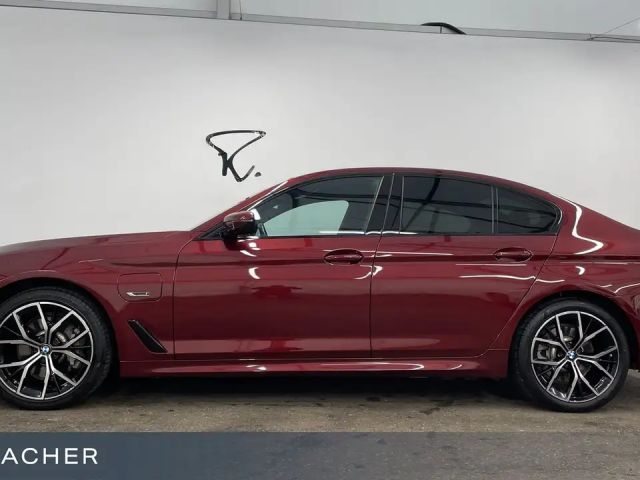 BMW 530 530e M-Sport Sedan