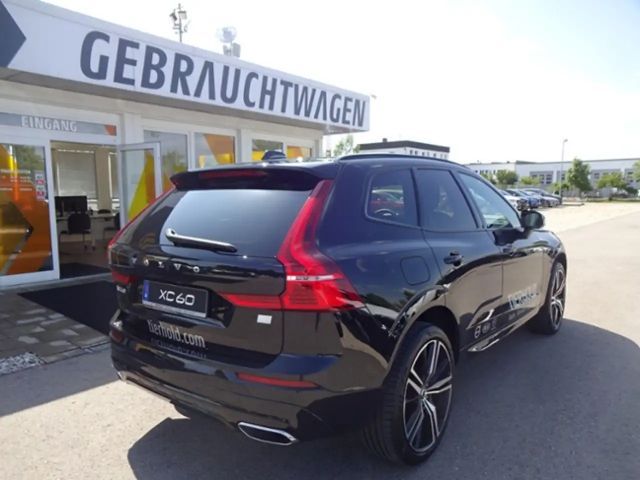 Volvo XC60 R-Design Recharge T8