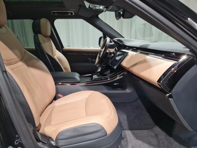 Land Rover Range Rover Sport D300 Dynamic SE