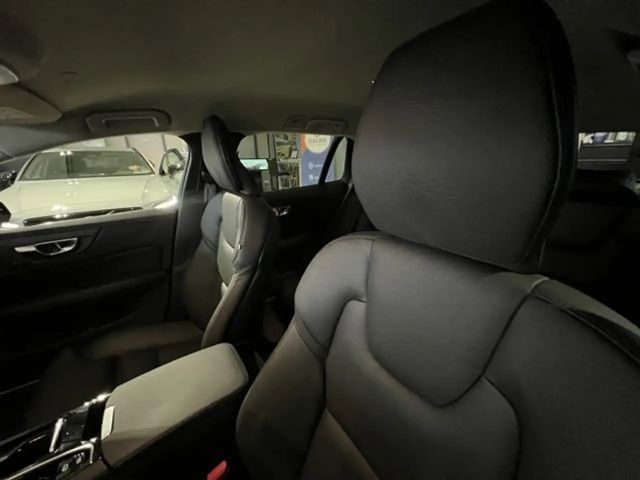 Volvo V60 AWD Bright Plus Recharge T6
