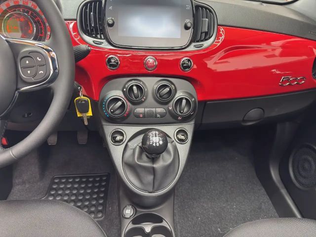 Fiat 500C apple carplay