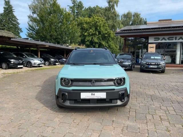 Renault 4 Comfort E-Tech Iconic