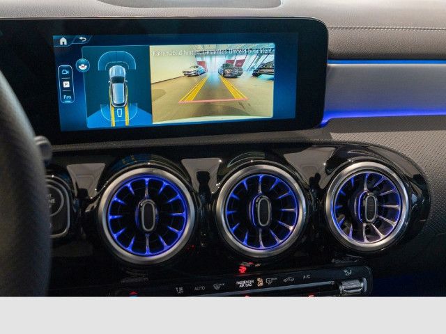 Mercedes-Benz CLA 180 CLA 180 d Shooting Brake