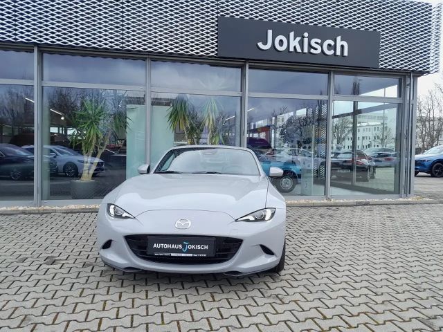 Mazda MX-5 SkyActiv