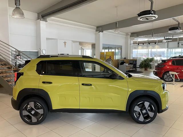 Fiat Grande Panda E La Prima