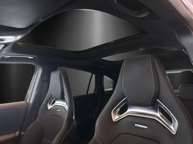 Mercedes-Benz GLA 45 AMG AMG Line