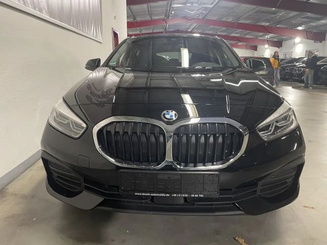 BMW 118 Advantage pakket Sedan