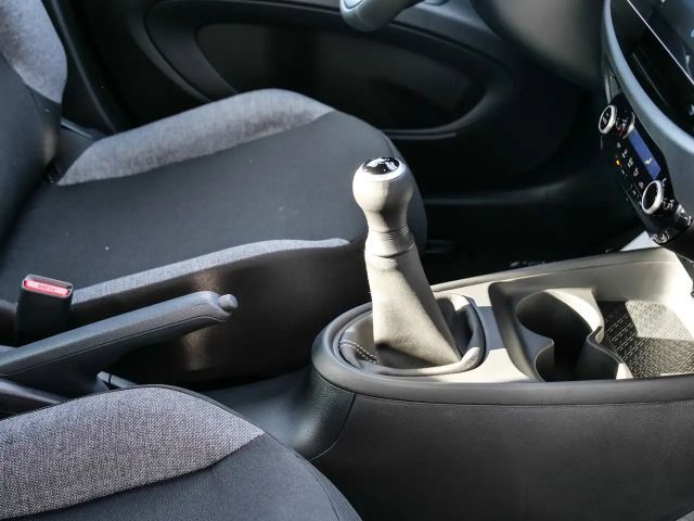 Toyota Aygo X 1.0 VVT-i Hatchback Play