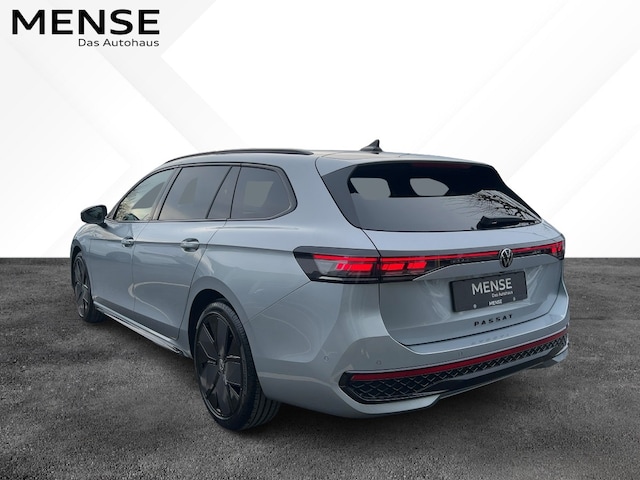 Volkswagen Passat TDI Signature AHK Pano Leder Navi