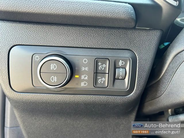 Ford Kuga Cool & Connect