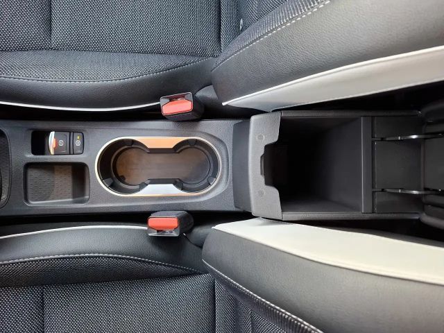 Renault Captur E-Tech Intens