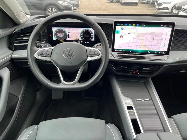 Volkswagen Passat ACT Business DSG Variant