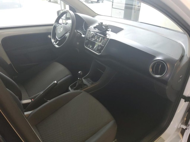 Volkswagen up! Move Move up!