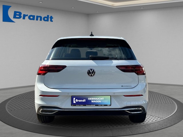 Volkswagen Golf 1.4 TSI Style eHybrid