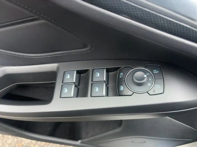 Ford Focus ST Line Wagon