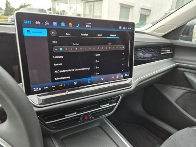 Volkswagen Passat 1.5 eTSI DSG Variant