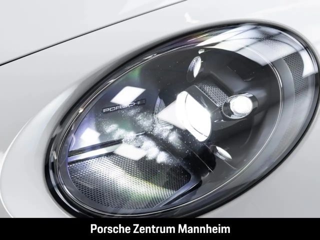 Porsche 992 Carrera Coupé GTS