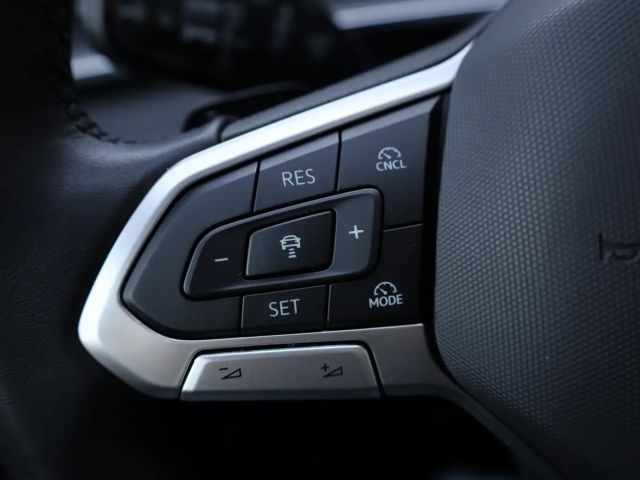 Volkswagen Tayron 4Motion Life