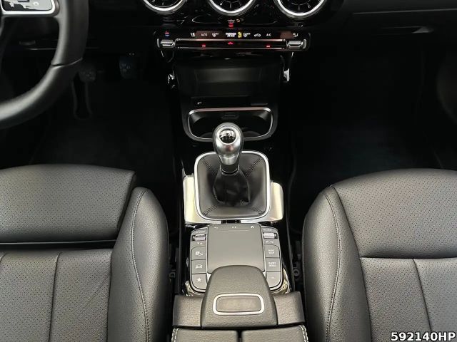 Mercedes-Benz CLA 200 Progressive