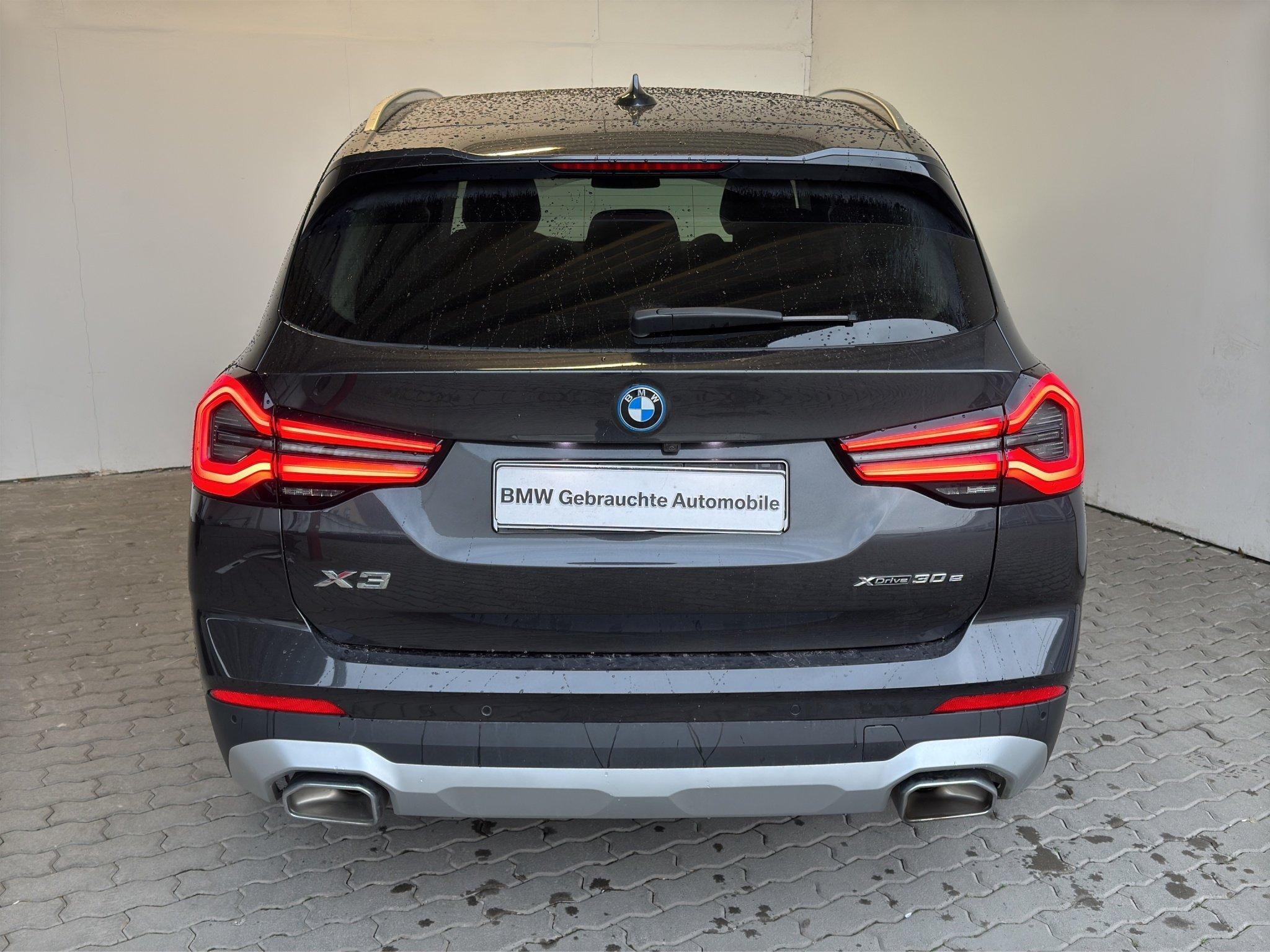 BMW X3 xDrive30e