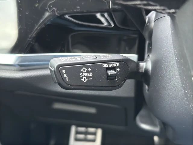 Audi Q3 35 TDI S-Line S-Tronic