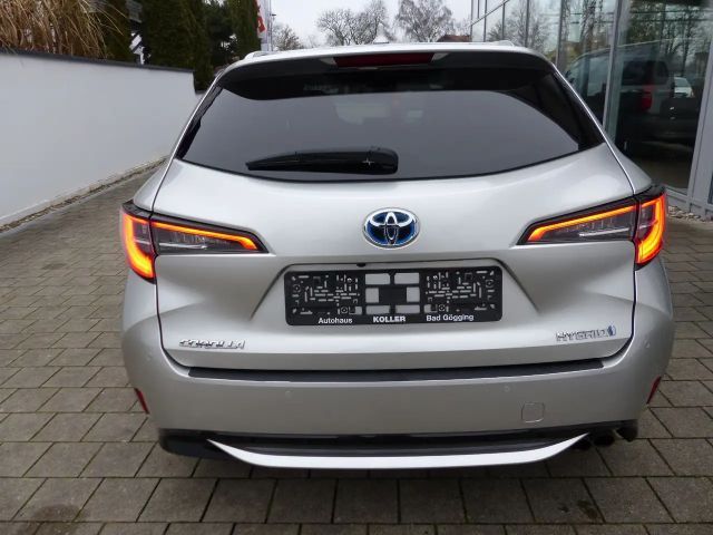 Toyota Corolla Team D